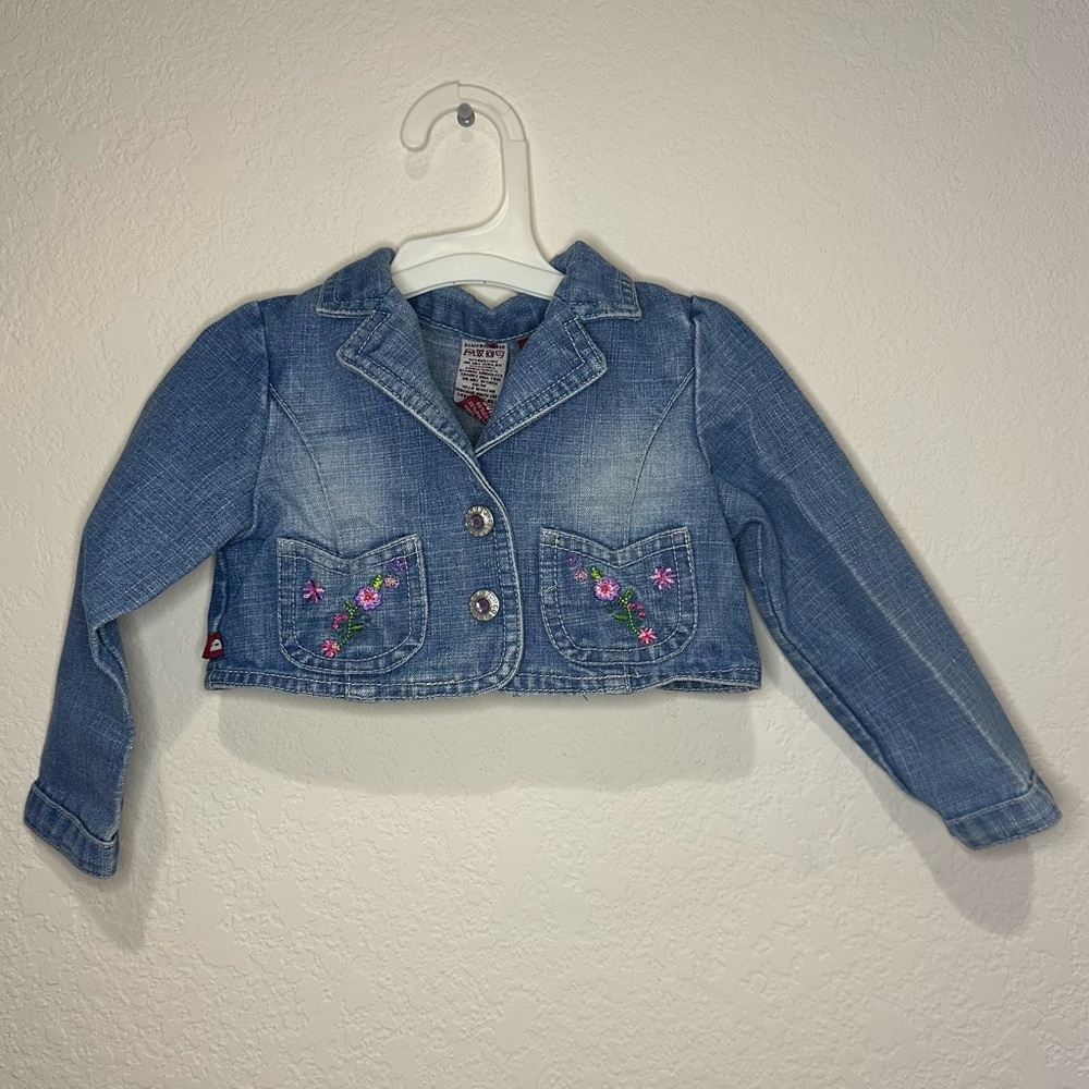 Vintage Bongo Embroidered Denim Jean Cropped Jacket. Pockets.Collar. Button. 18M
